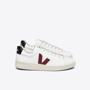 New Men’s Veja URCA CWL White Marsala Black EUR 46/ US 12